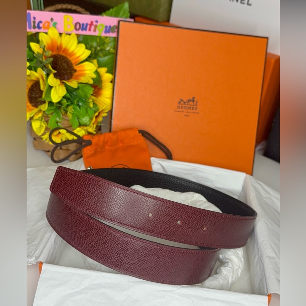 Auth HERMES EUC H Belt 70SV F Engraved Red/Black Reversible W/Box BA020136 - Picture 5 of 17